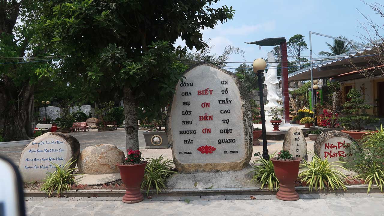 Chùa Linh Thứu - Check in ngôi chùa lâu đời tại Tiền Giang (2025) 26 Các đời trụ trì