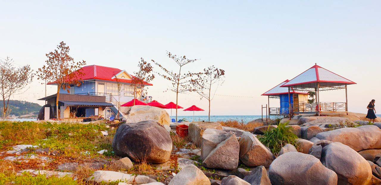 Homestay Hòn Sơn - Top 20 homestay sống ảo cực "chất" (2025) 73 Homestay Beach Hòn Sơn Hoàng Anh
