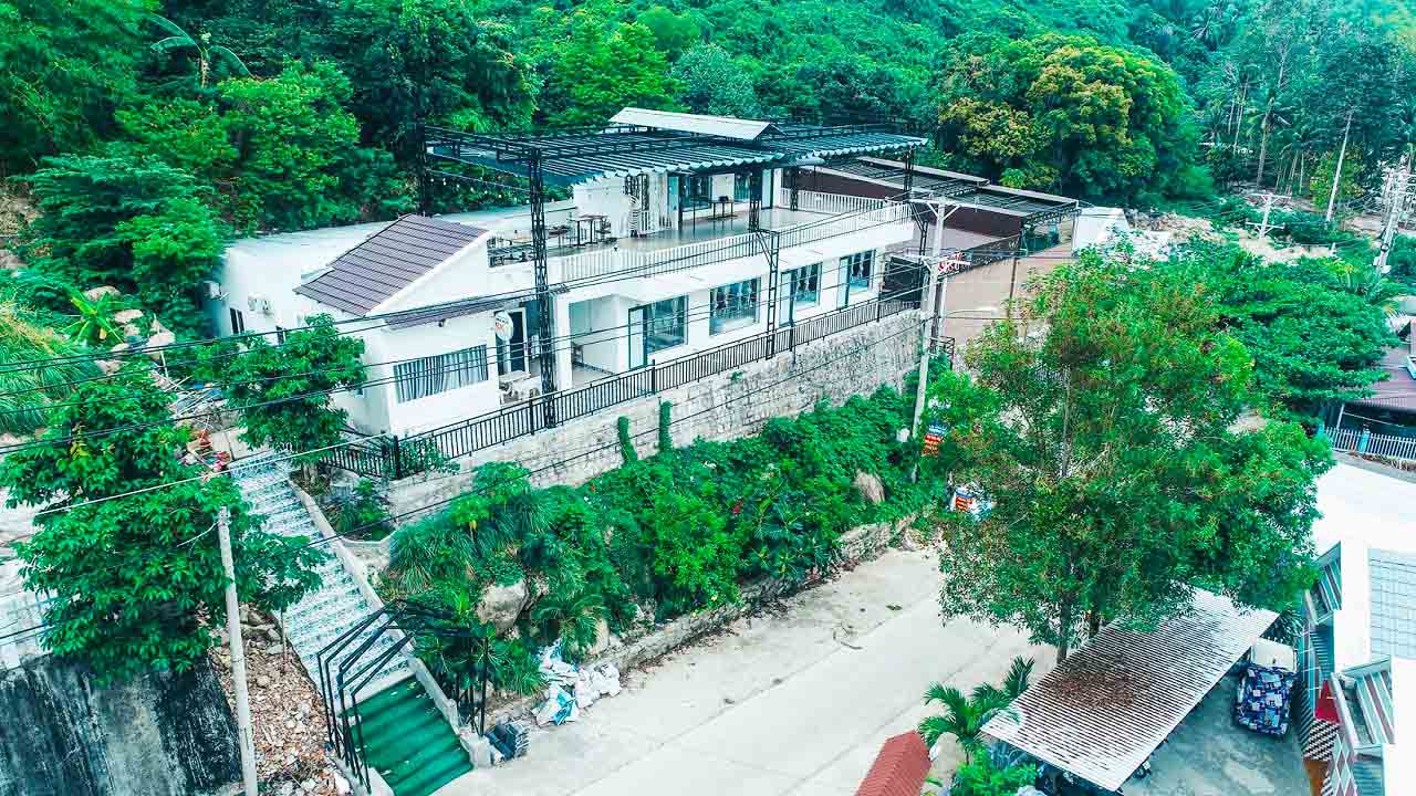Homestay Hòn Sơn - Top 20 homestay sống ảo cực "chất" (2025) 72 Homestay Hòn Sơn Sky Hotel