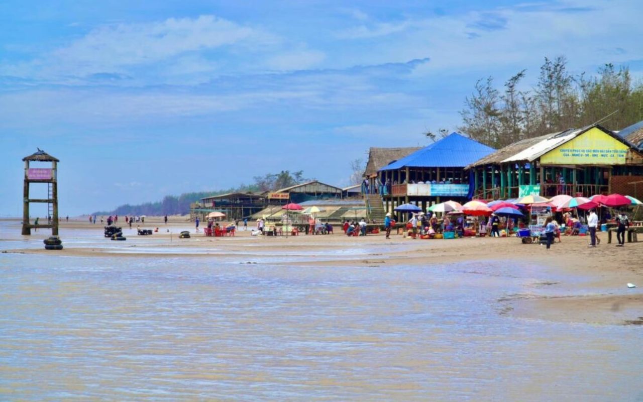 Biển Thạnh Phú - Trải nghiệm du lịch Cồn Bửng Bến Tre (2025) 16 biển Thạnh Phú Bến Tre