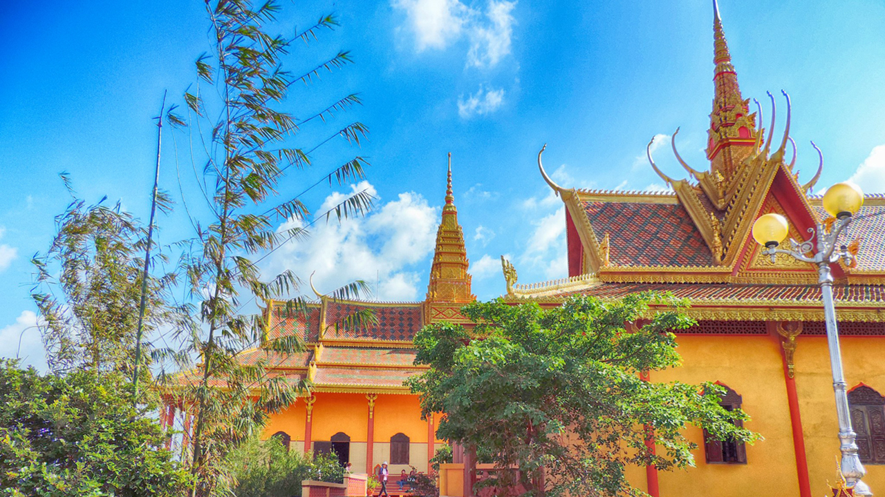 Chùa An Giang - TOP 12 ngôi chùa đẹp và linh thiêng nhất! 29 Chùa An Giang