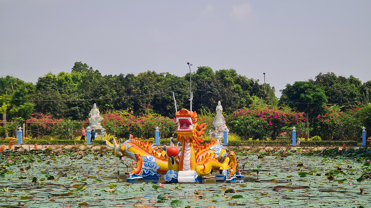 Chùa Huỳnh Đạo Châu Đốc - Khám phá ngôi chùa tuyệt đẹp 19 Kiến trúc độc đáo tại chùa Huỳnh Đạo