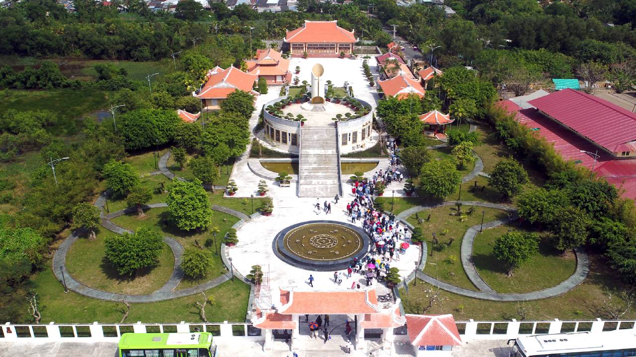 Về thăm khu tưởng niệm nhạc sĩ Cao Văn Lầu (2025) 17 Khu tưởng niệm nhạc sĩ Cao Văn Lầu