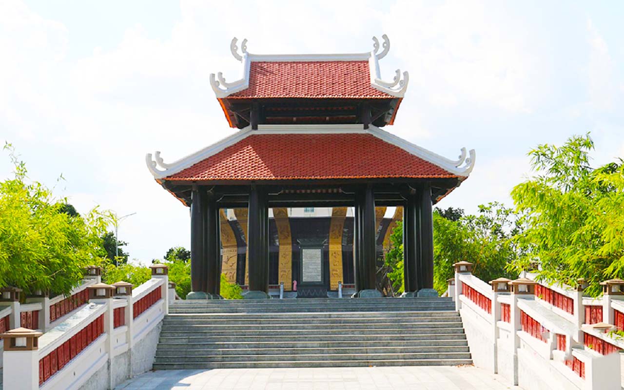 Đền thờ vua Hùng tại Cần Thơ - Điểm đến nổi bật năm 2025 19 Nhà bia