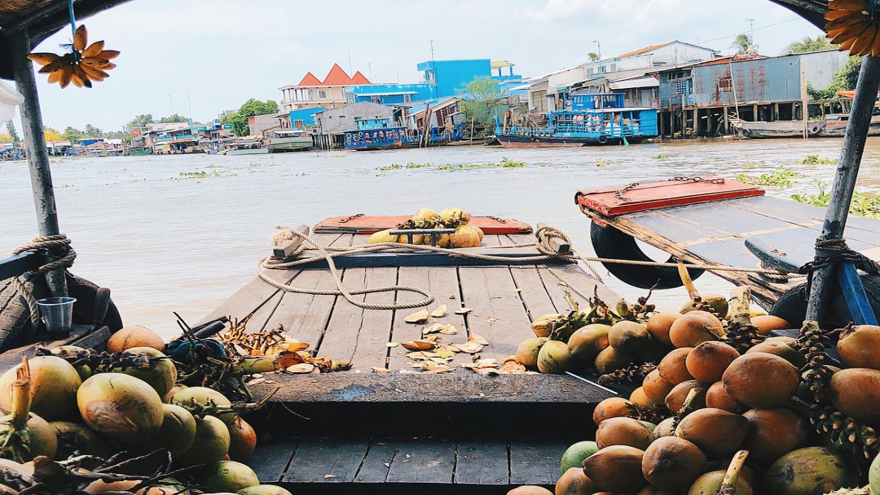 Chợ nổi Cái Bè Tiền Giang - Kinh nghiệm du lịch từ A đến Z (2025) 20 Phượt chợ nổi Cái Bè